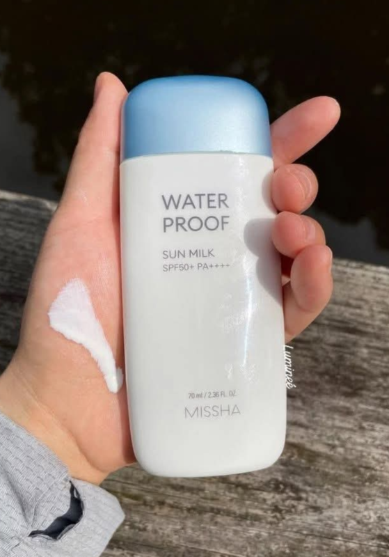 𝐌𝐈𝐒𝐒𝐇𝐀 𝐒𝐔𝐍𝐒𝐂𝐑𝐄𝐄𝐍 🌞 𝐖𝐚𝐭𝐞𝐫𝐩𝐫𝐨𝐨𝐟 - 𝟕𝟎𝐦𝐥 𝐦𝐚𝐝𝐞 𝐢𝐧 𝐤𝐨𝐫𝐞𝐚